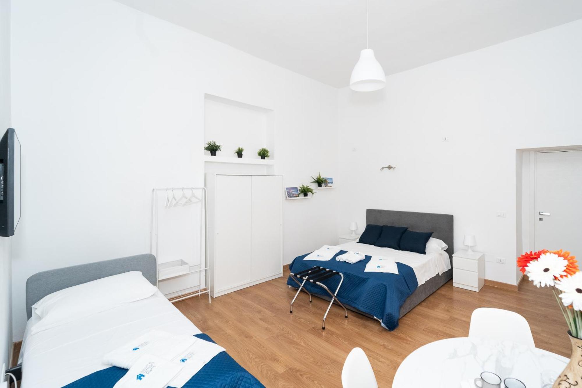 Home Smart Rent Appartamento Nei Pressi Di Via Toledo 2 Camere Da Letto Naples Exterior photo